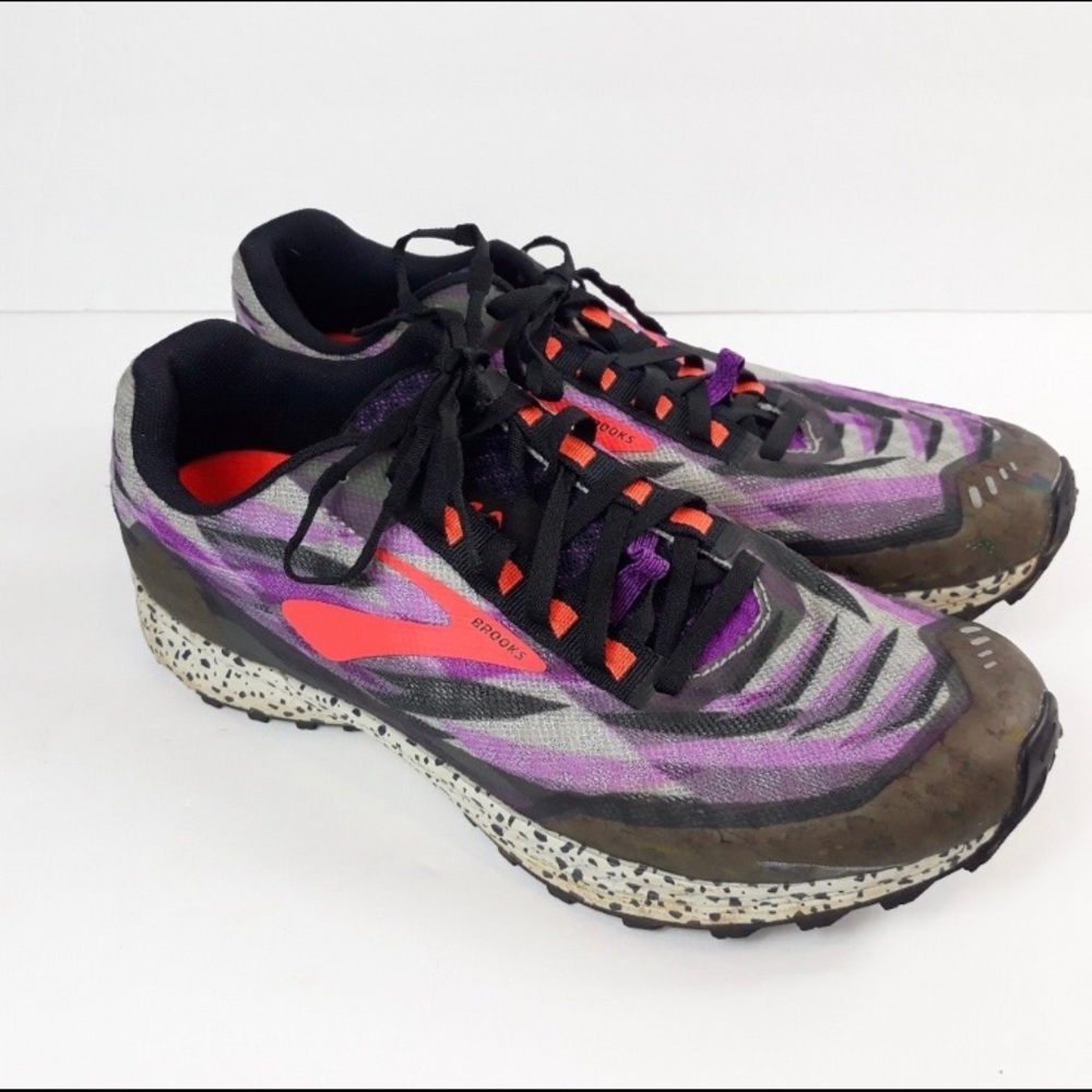 Brooks Mazama 8.5 sample running shoe